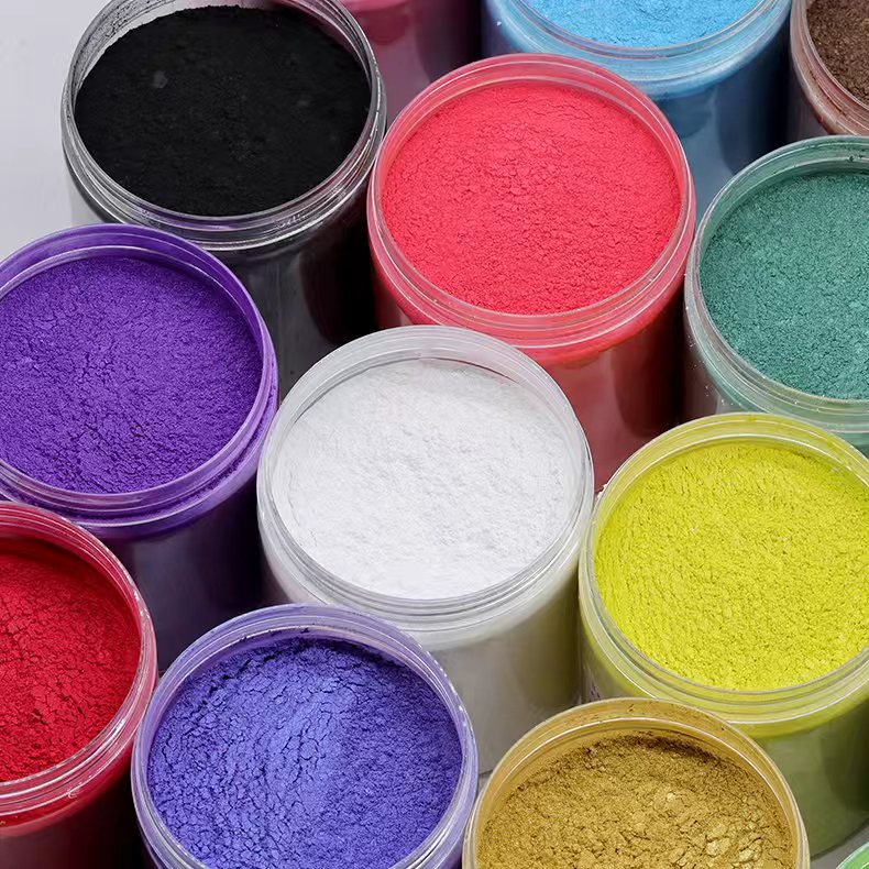 Mica pearlescent pigment powder samples